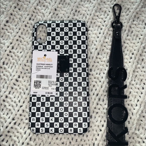 MK Checkerboard Logo Leather Wristlet iPhone Case - Picture 6 of 6